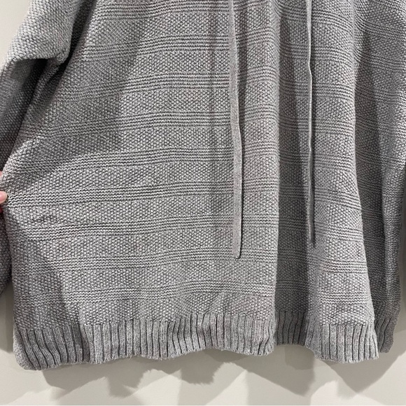 Old Navy Women’s Plus Size Lace Up Pullover Sweater - Neutral Gray, Size XXL - Picture 4 of 11